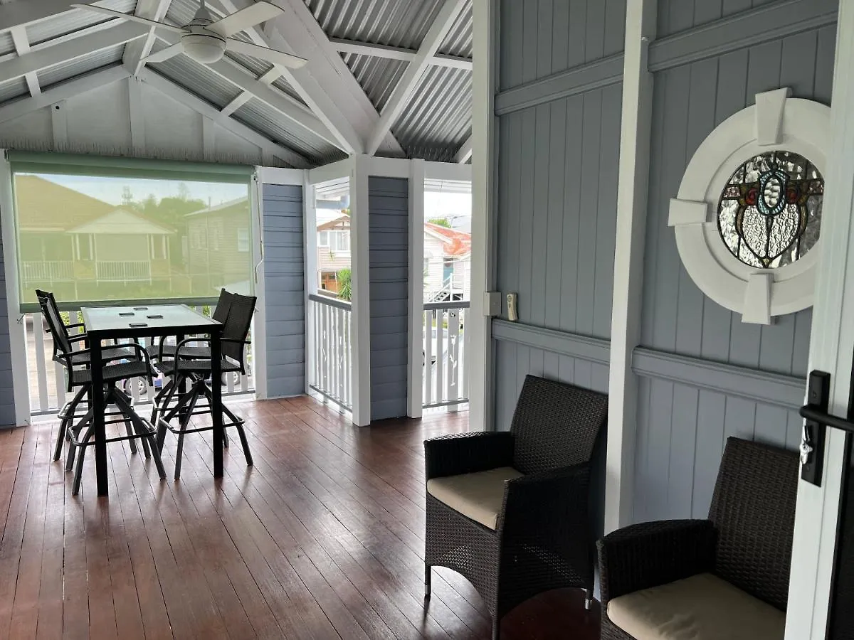 Old Queensland Charm Entire Upper Level Brisbane